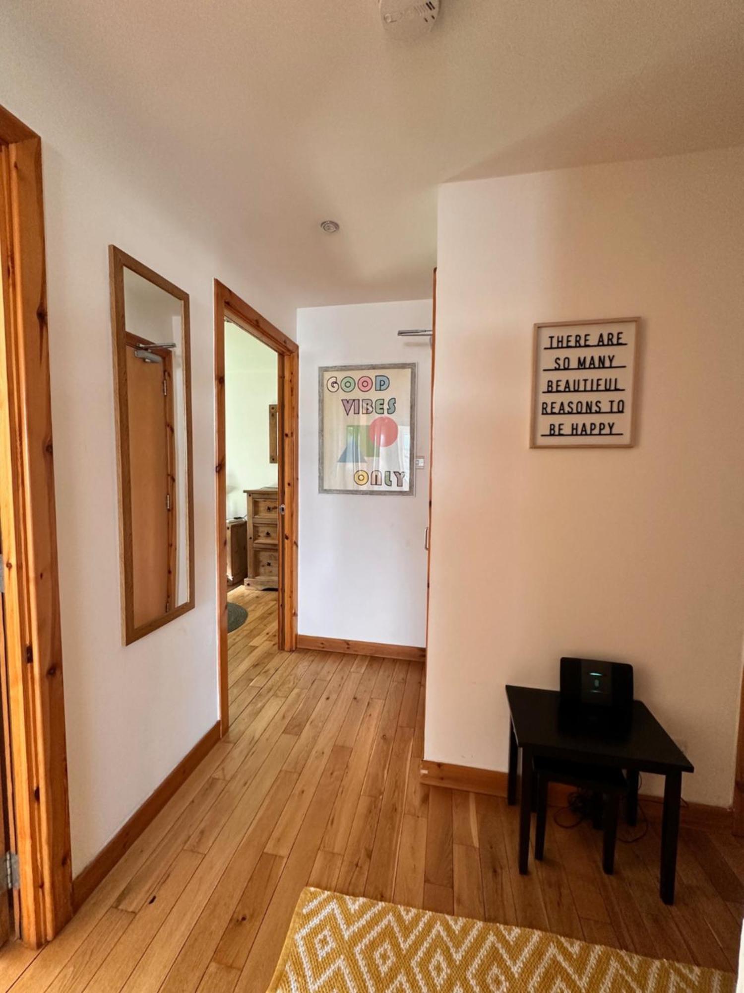 City Centre Apartment Next To Bus And Train Station Inverness Exterior foto